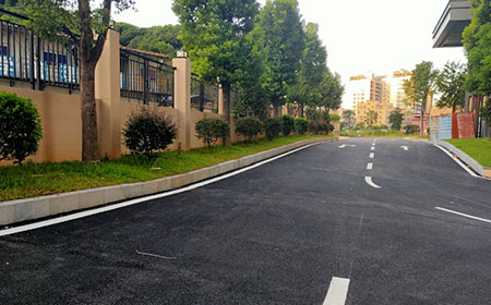 鳳崗5棟大型花園小區-壹號公館 雙層地下停車場